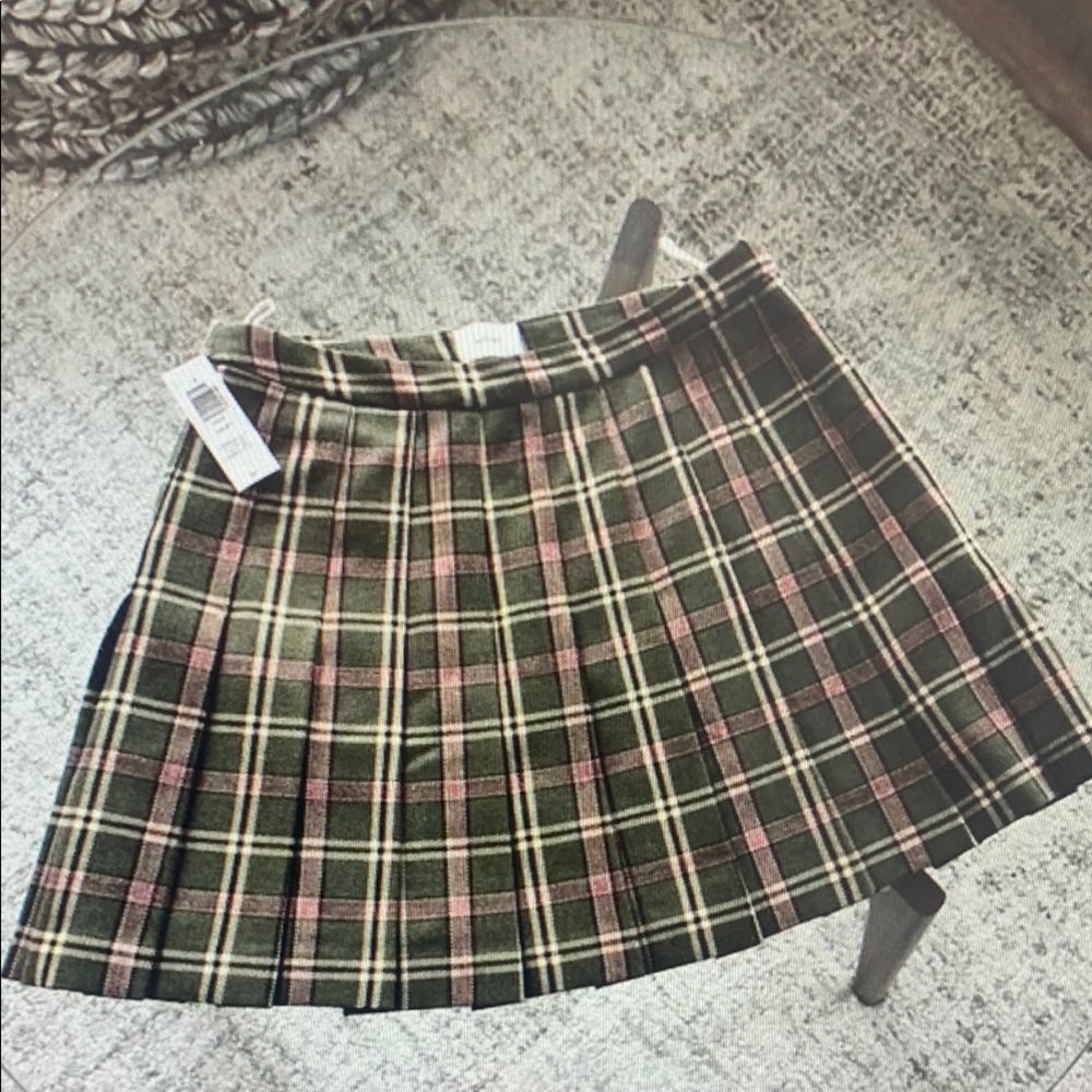 Chic Plaid A-Line Skirt in Green and Pink